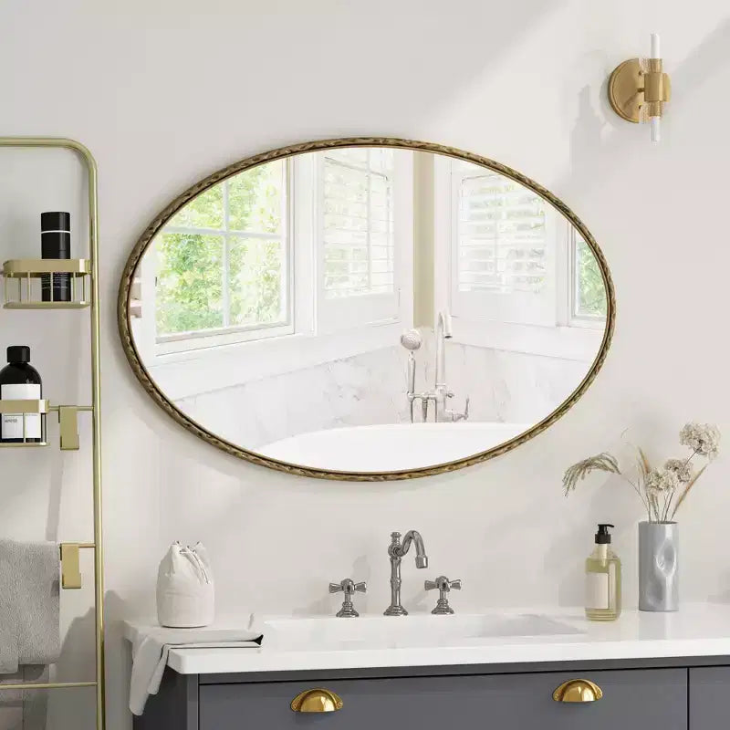 Miroir mural ovale vintage de 39 pouces avec cadre en métal vieilli, miroir de courtoisie pour salle de bain, salon, chambre à coucher