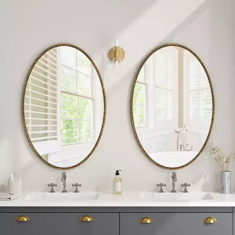 Miroir mural ovale vintage de 39 pouces avec cadre en métal vieilli, miroir de courtoisie pour salle de bain, salon, chambre à coucher