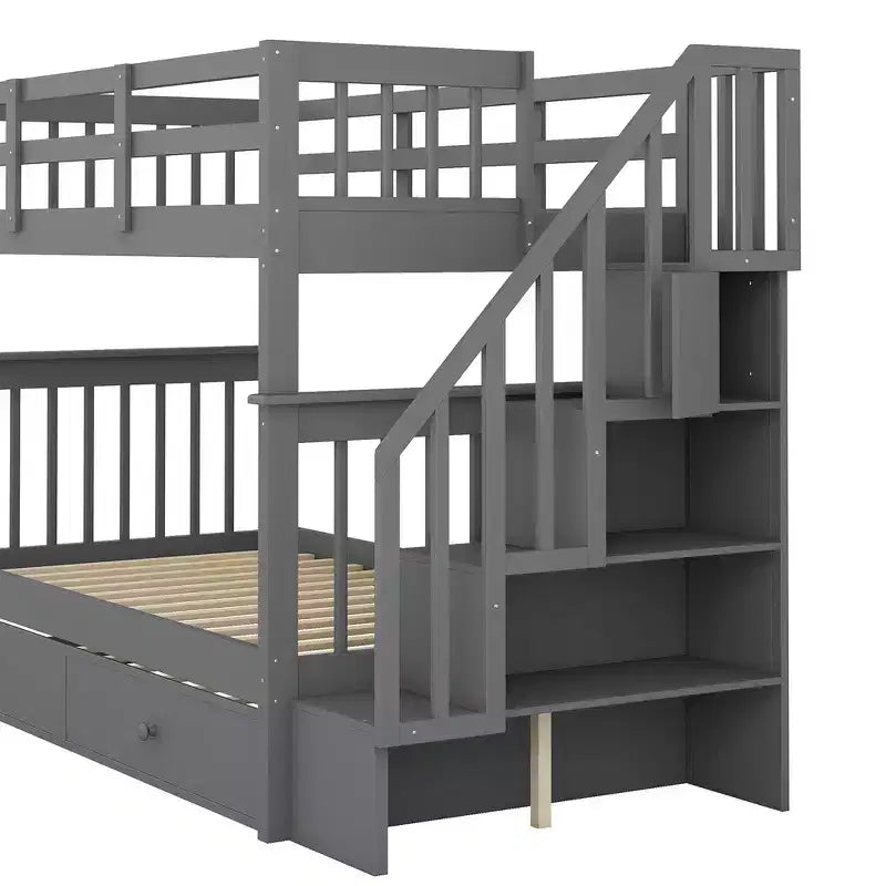 Lit superposé jumeau sur jumeau avec lit gigogne et escalier, espace de rangement optimisé