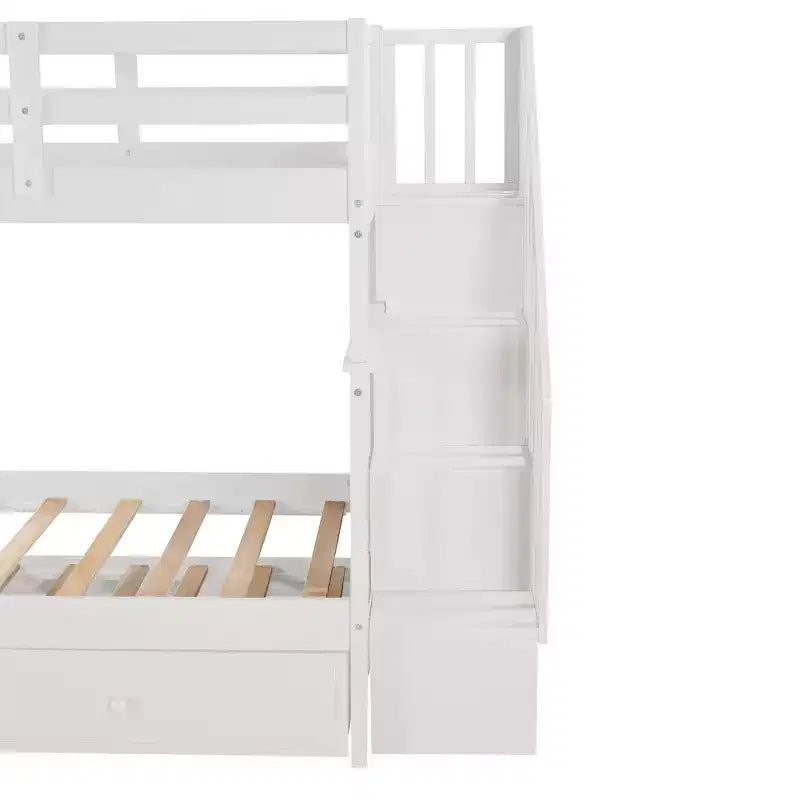 Lit superposé jumeau sur jumeau avec lit gigogne et escalier, espace de rangement optimisé