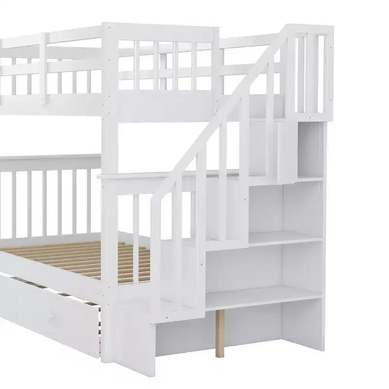 Lit superposé jumeau sur jumeau avec lit gigogne et escalier, espace de rangement optimisé